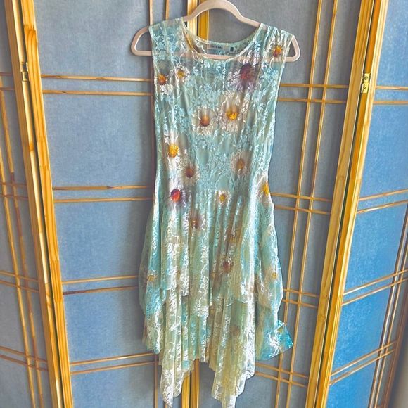 Offers Welcome on all but Boutique Prices!Boutique Items Priced Below MY Cost! - Picture 16 of 17